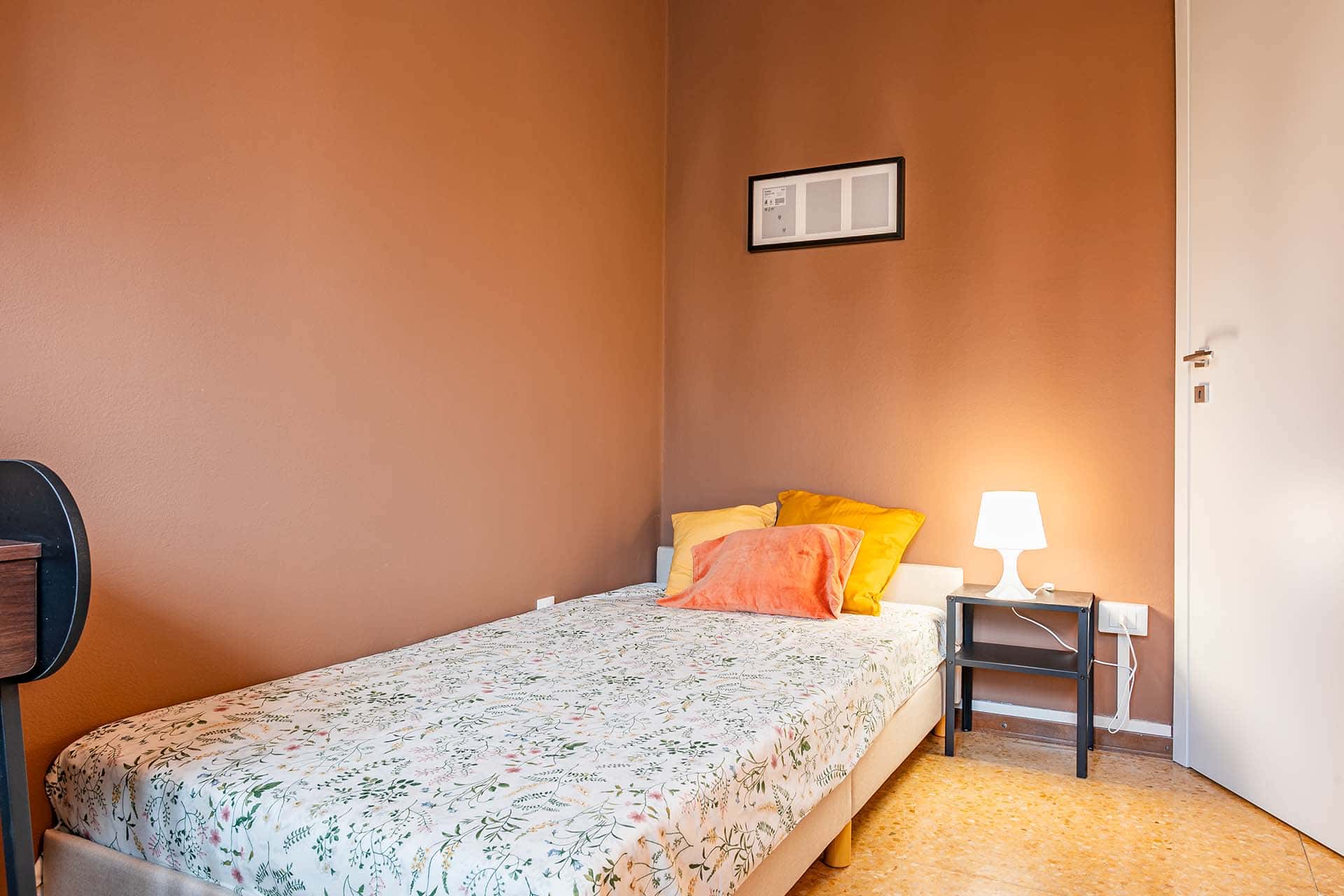 via donadoni 1  private room s2