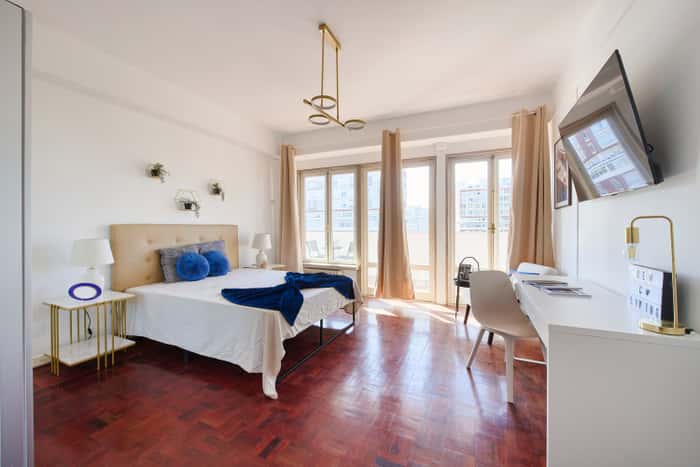 Listing photo thumbnail