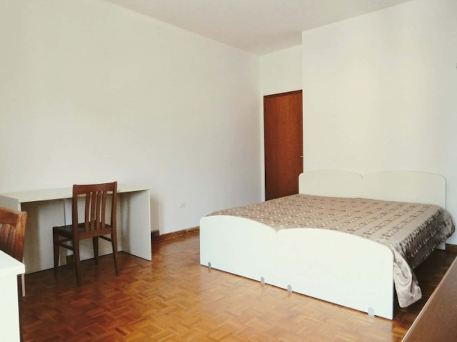 Zimmer in Via San Pio X, Trento für 83 m² mit 3 Schlafzimmer