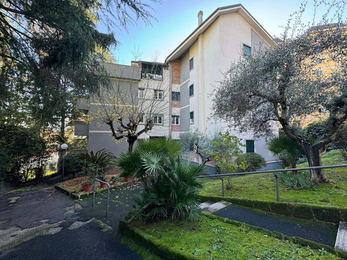 023 - Peano - Elegant Escape by Ionio Metro