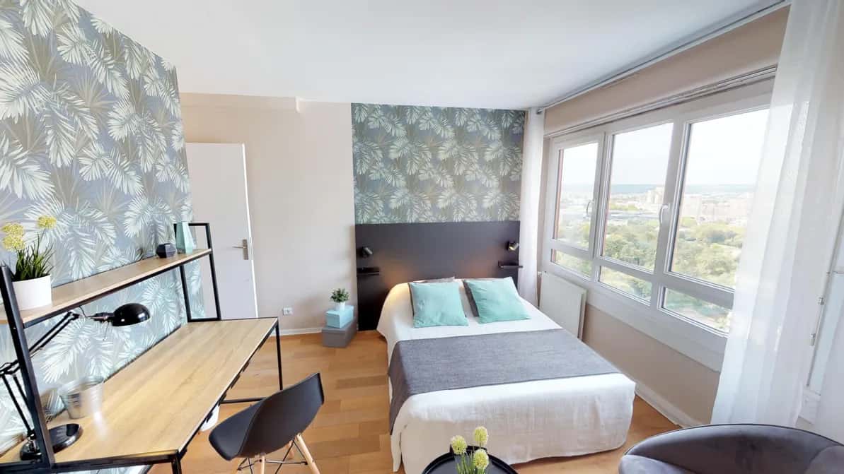 Chambre dans Rue Salvador Allende, Nanterre pour 118 m² avec 5 chambres