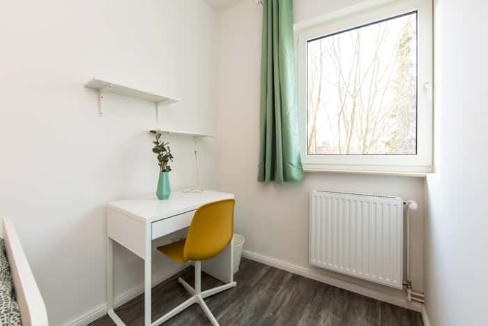 Listing photo thumbnail