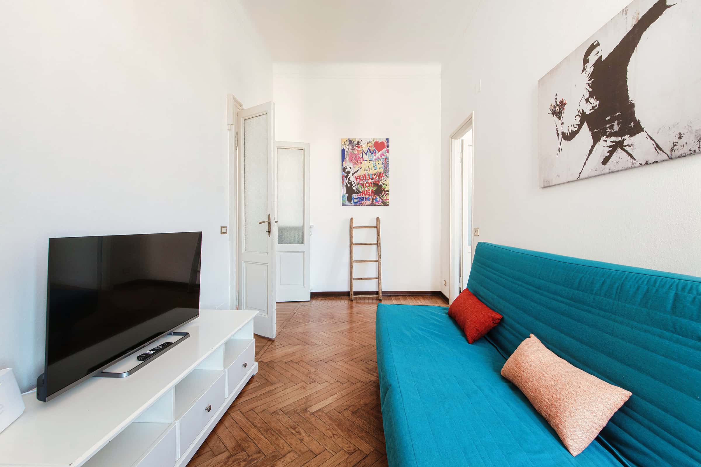 LIBERTY HOME - Appartamento d’epoca a Como con parcheggio