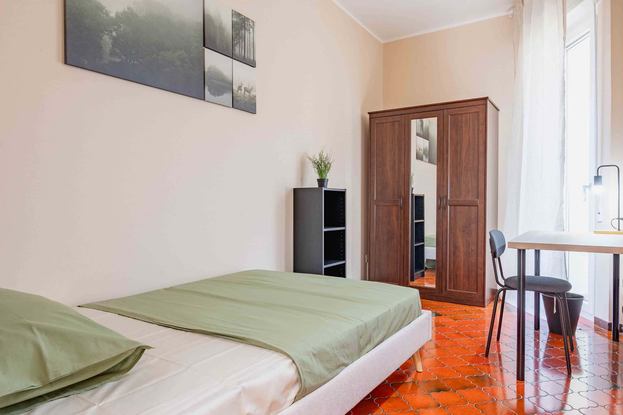 via donadoni 1 p2  private room s1