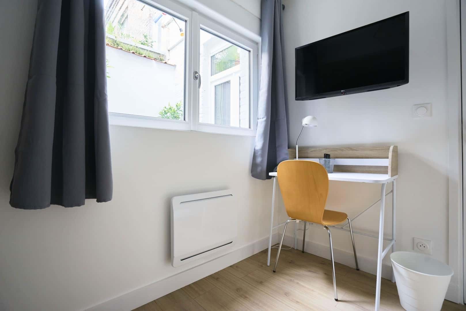 Chambre 1 - MALAKOFF M