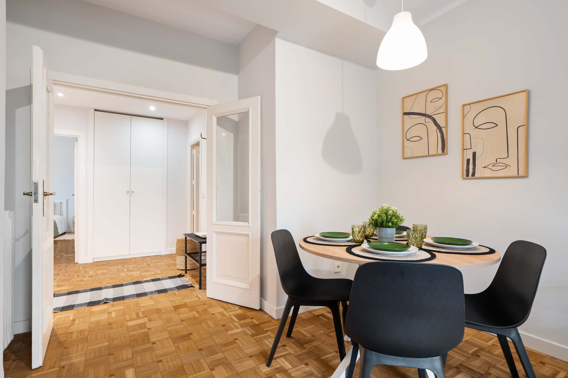 Apartamento em Calle del Duque de Sevilla, Madrid para 104 m² com 2 quartos