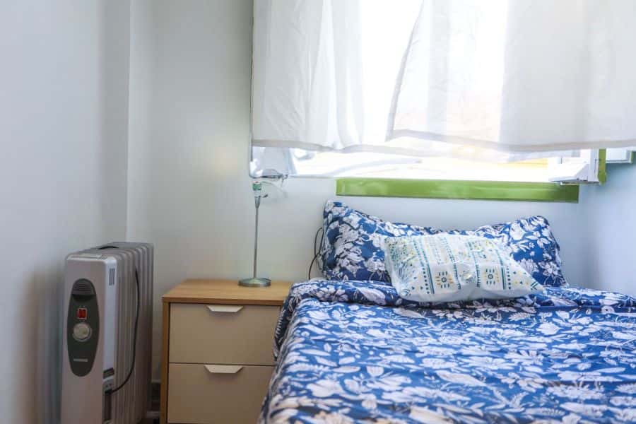 Habitación en piso de 4 habitaciones en Ciutat Vella