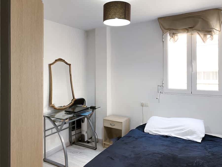 Habitación en piso de 3 habitaciones en Benimaclet