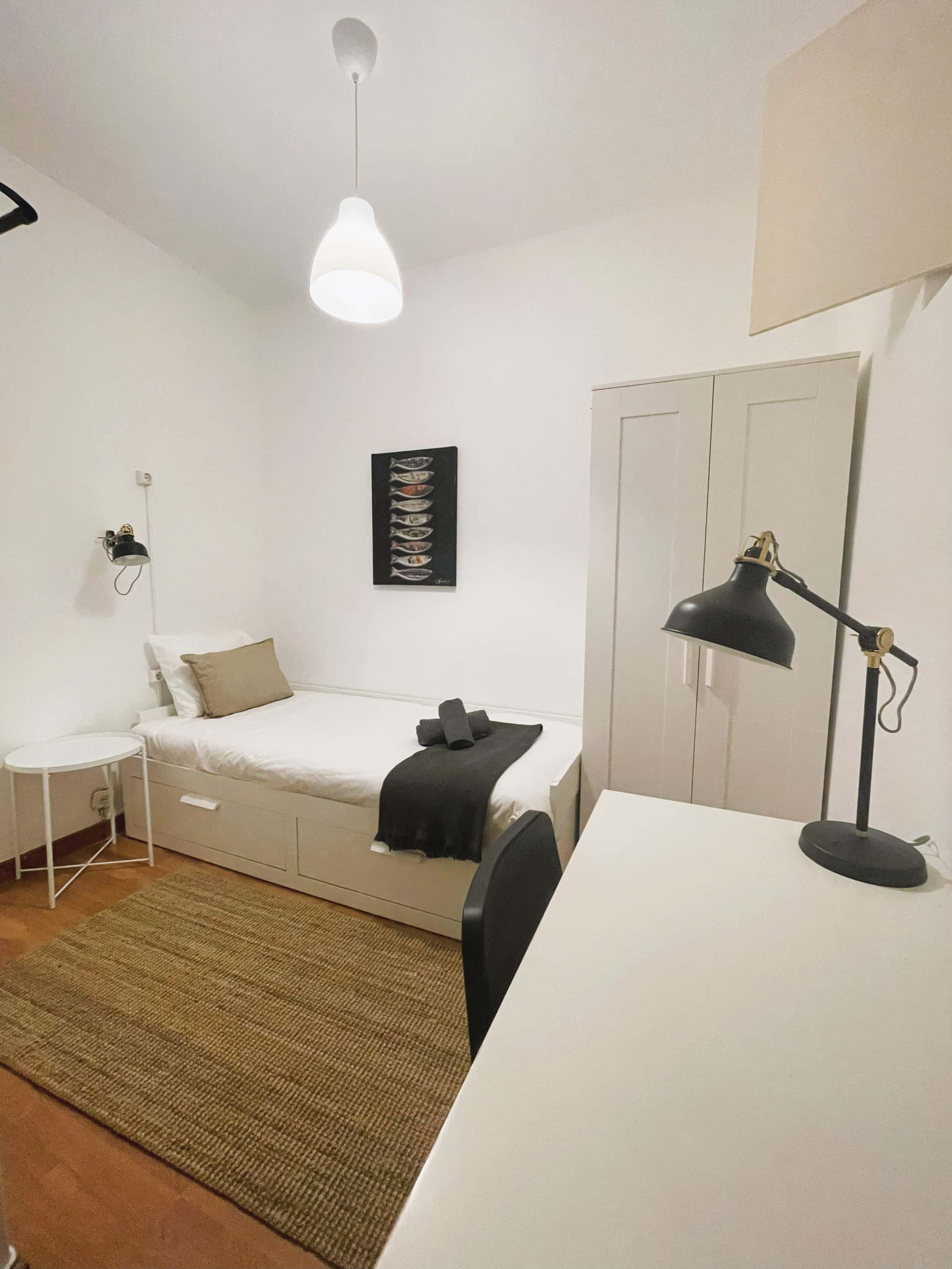 Confortable single bedroom in Saldanha - Room 3