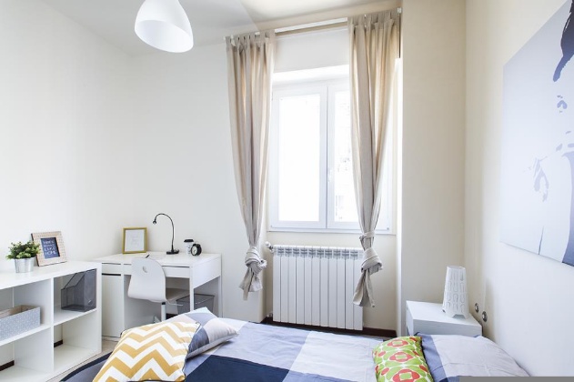 Listing photo thumbnail