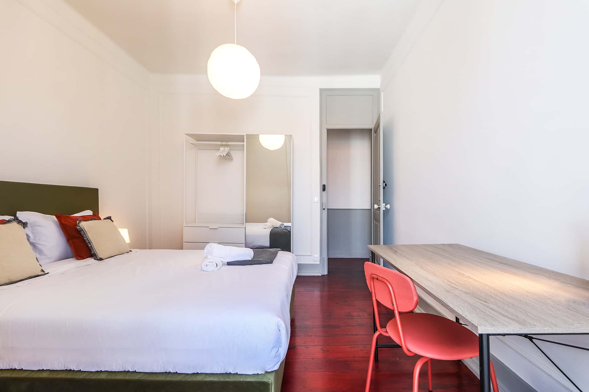 Cosy double bedroom with balcony in Campo de Ourique - Room 3