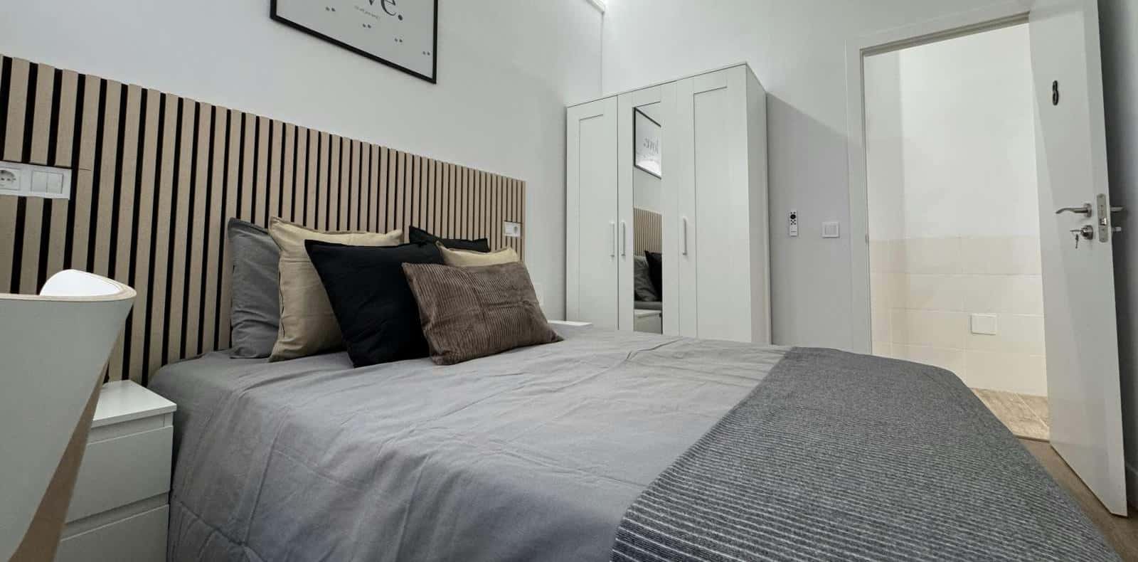 Double bed in