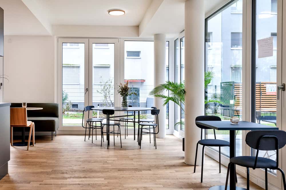 Room in Schmidstraße, Berlin for 82 m² with 4 bedrooms - Foto 3