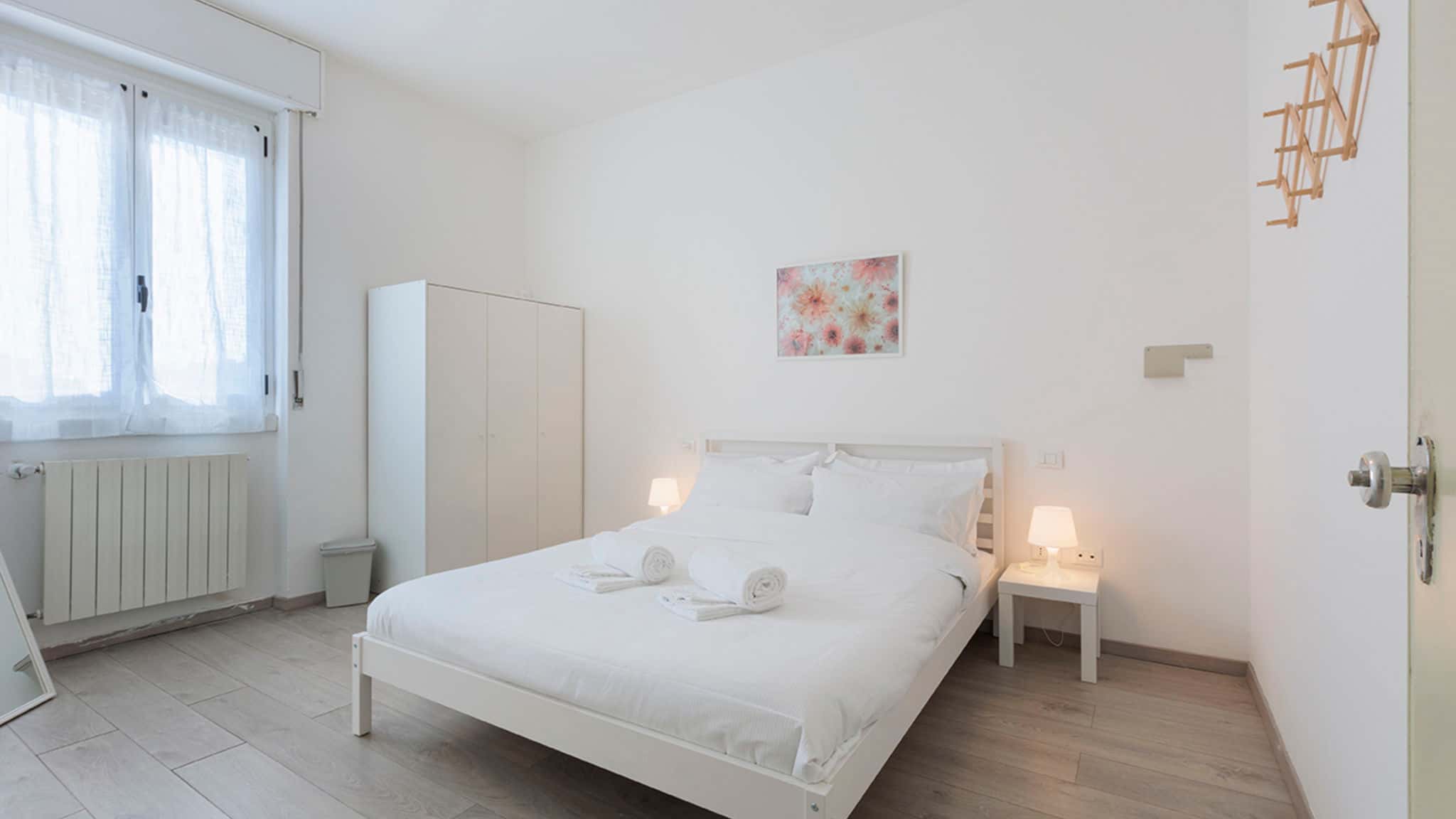 White Pearl BGY Station