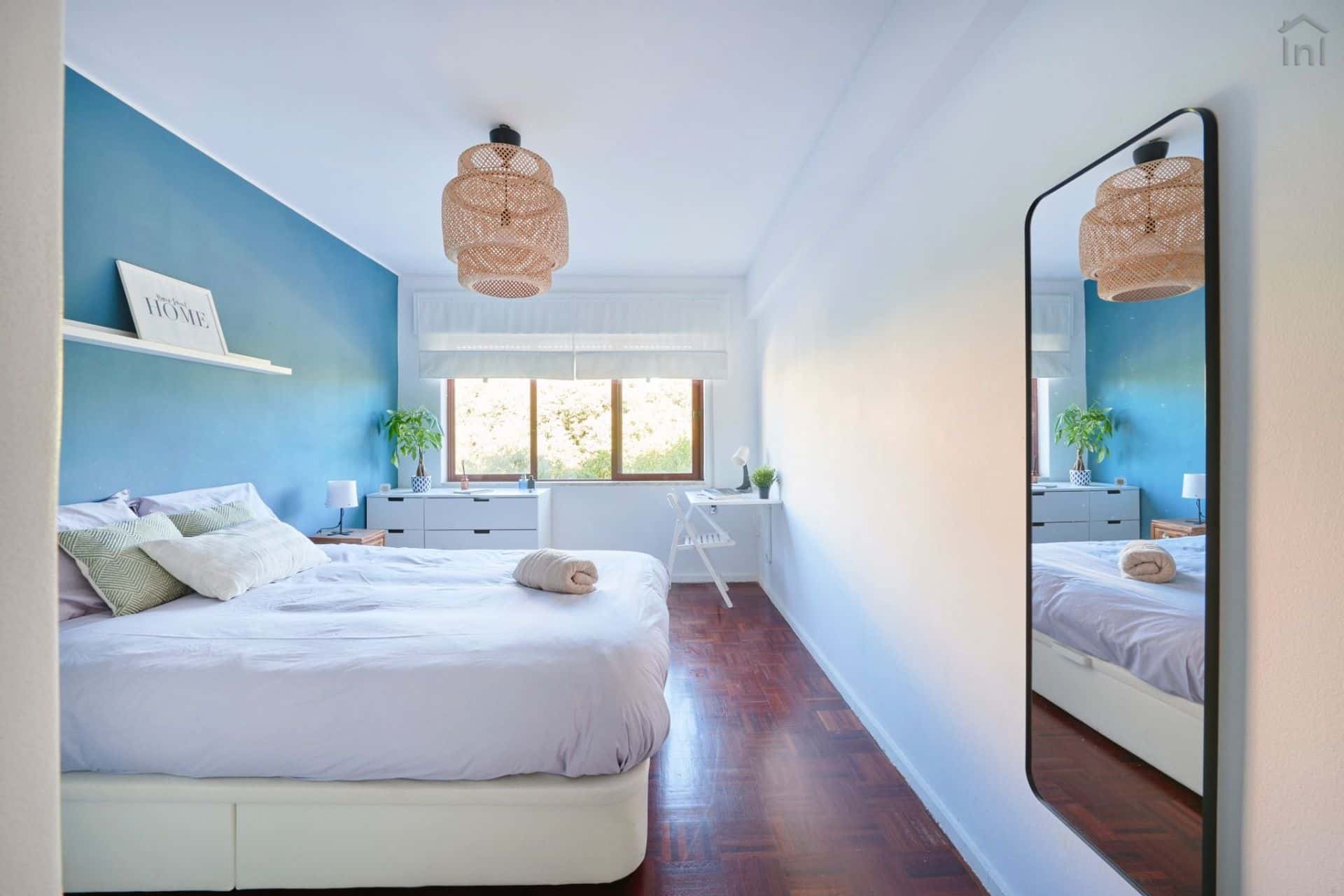Bedroom in a 2-bedroom apartment in Lisbon - Room 1