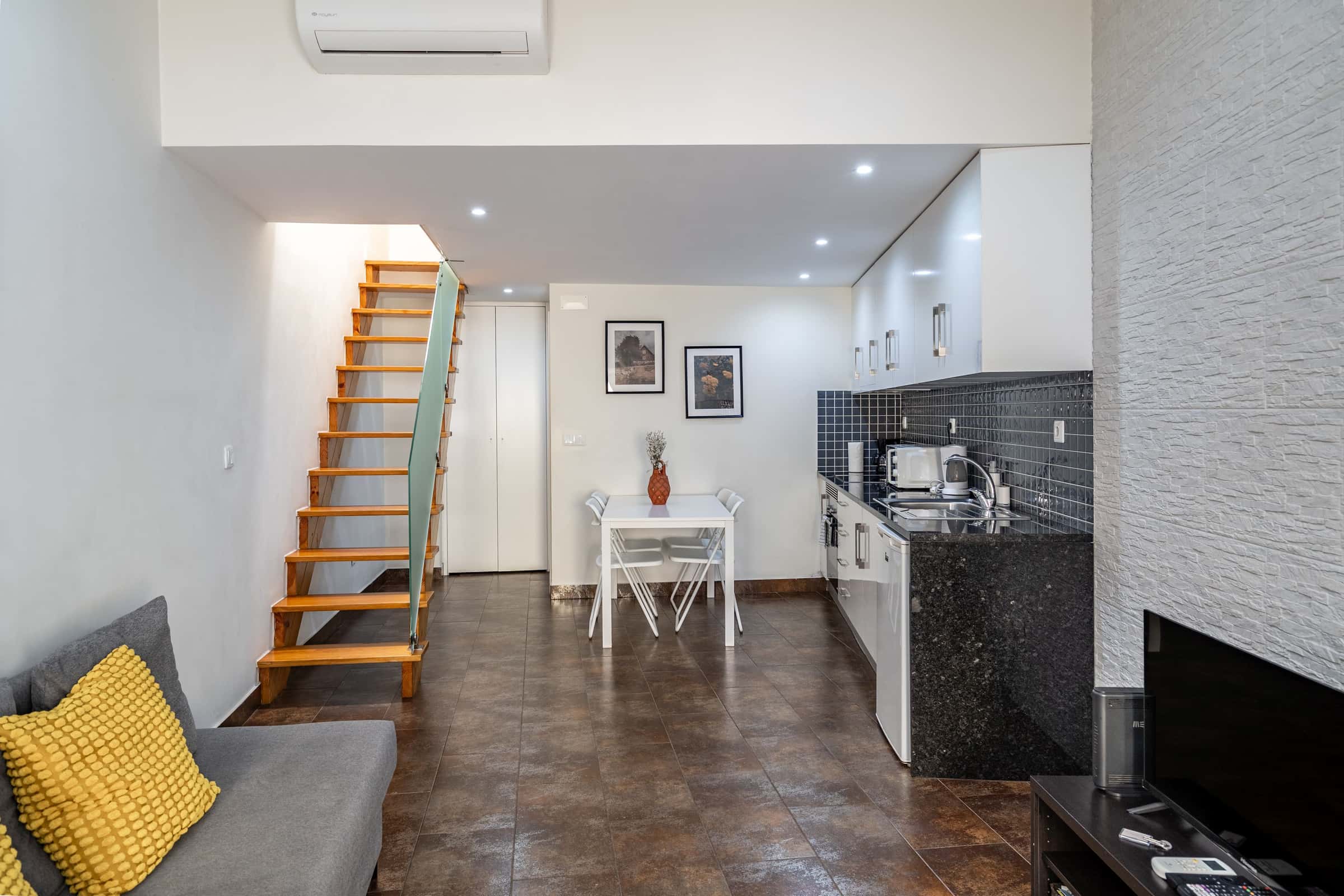Appartamento in Travessa do Olival à Graça, Lisboa di 29 m² con 1 camera