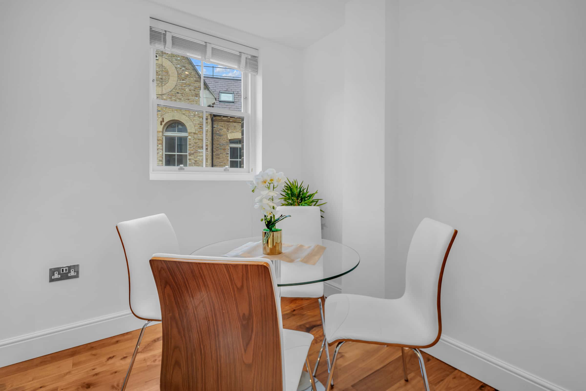 Apartamento em Artillery Lane, London para 67 m² com 2 quartos