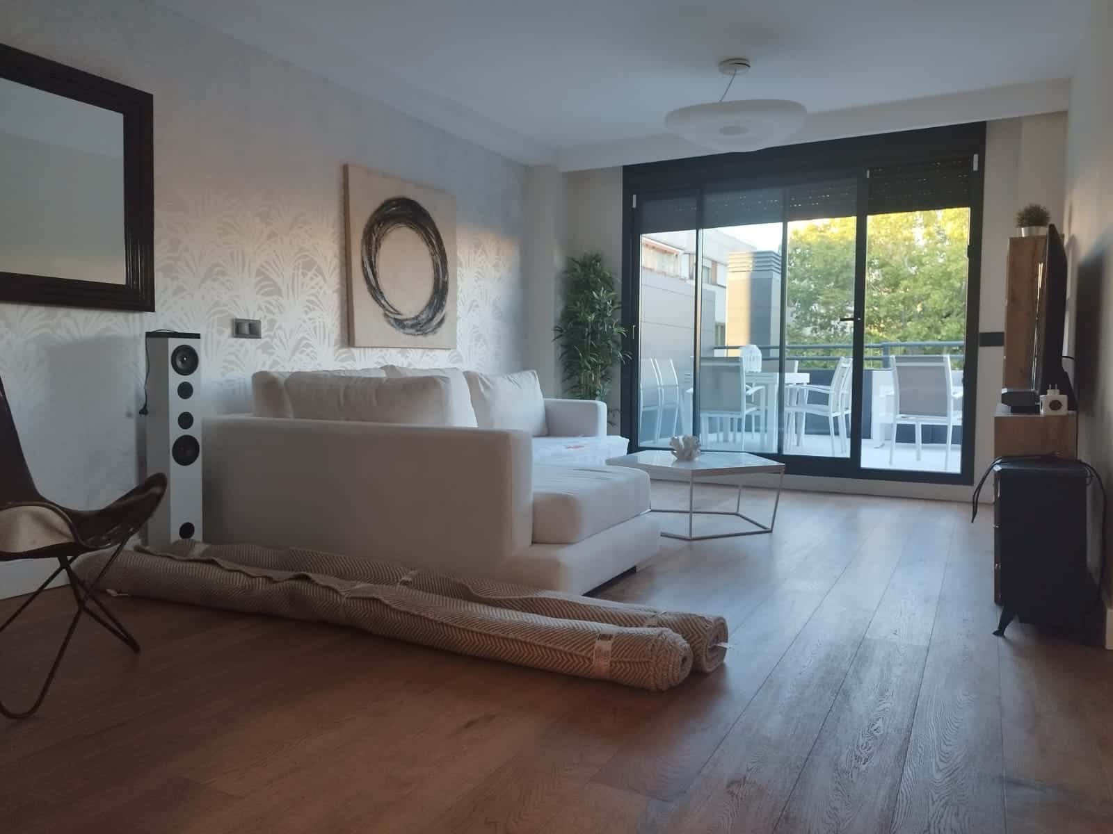 Apartamento en Calle de Chapinería, Madrid