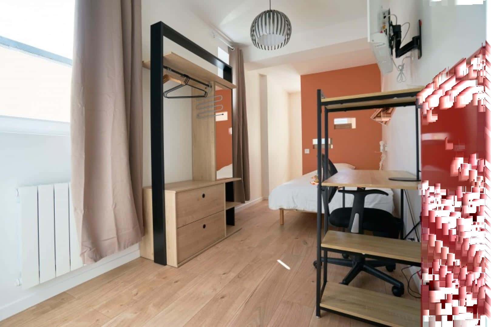 Chambre 1 - FERRER C