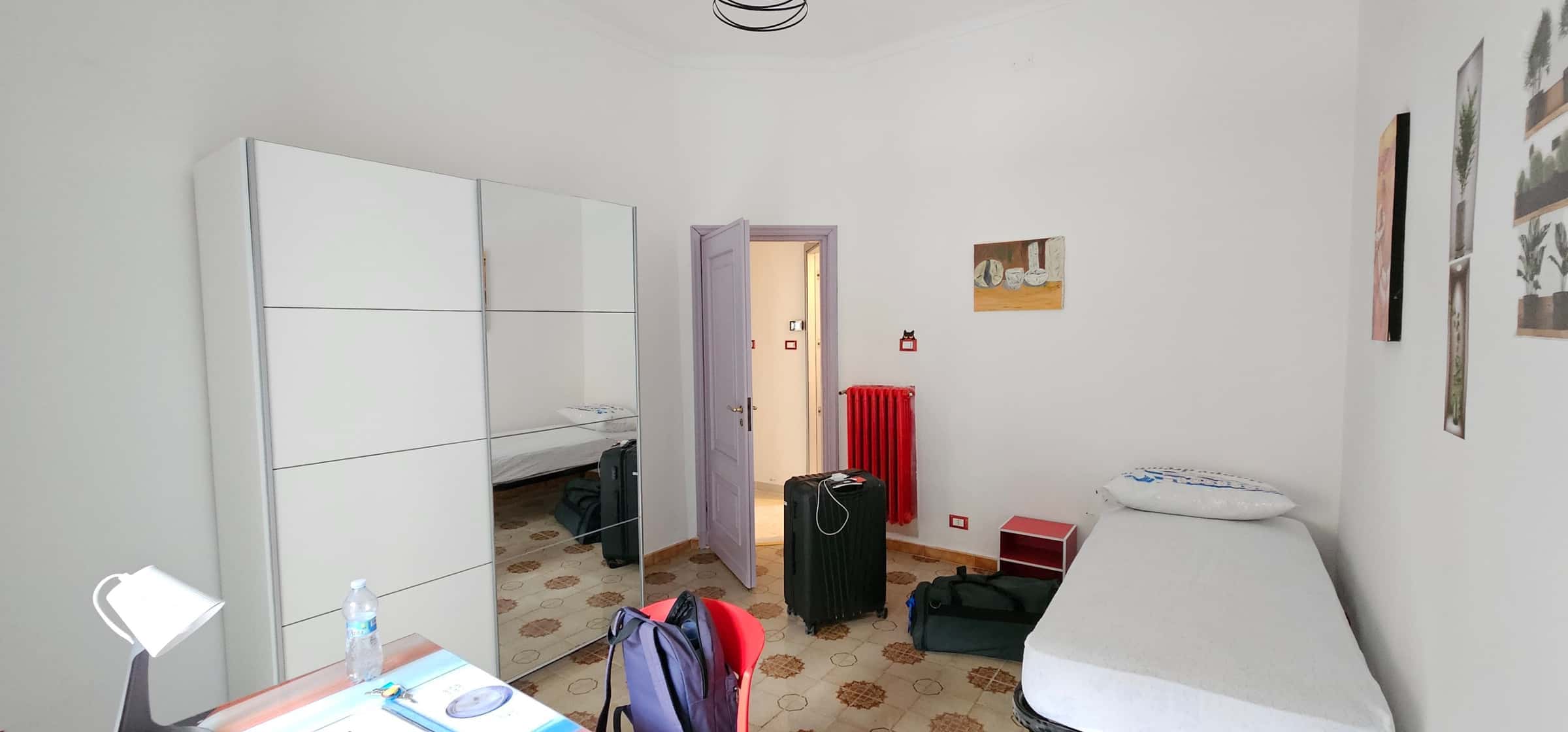 Room in Via Villarbasse, Torino for 60 m² with 2 bedrooms