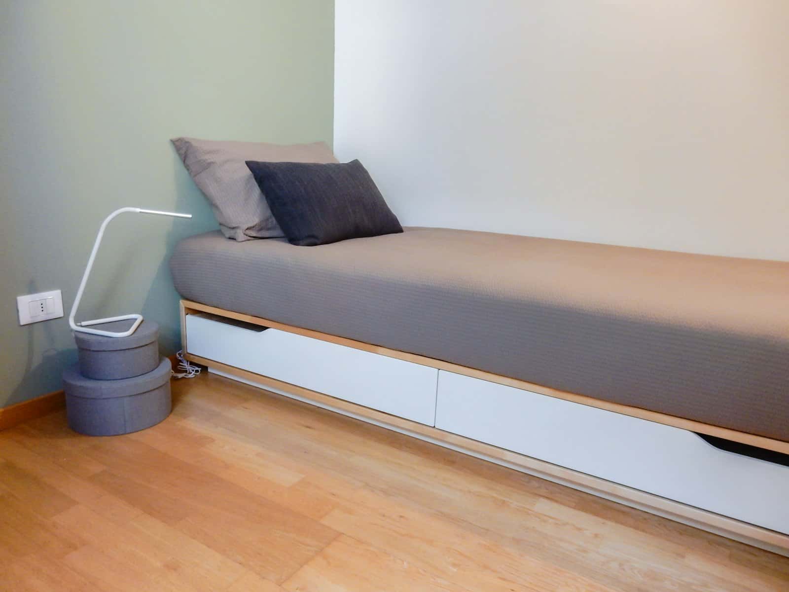 Chambre dans Via Zara, Trento pour 102 m² avec 3 chambres