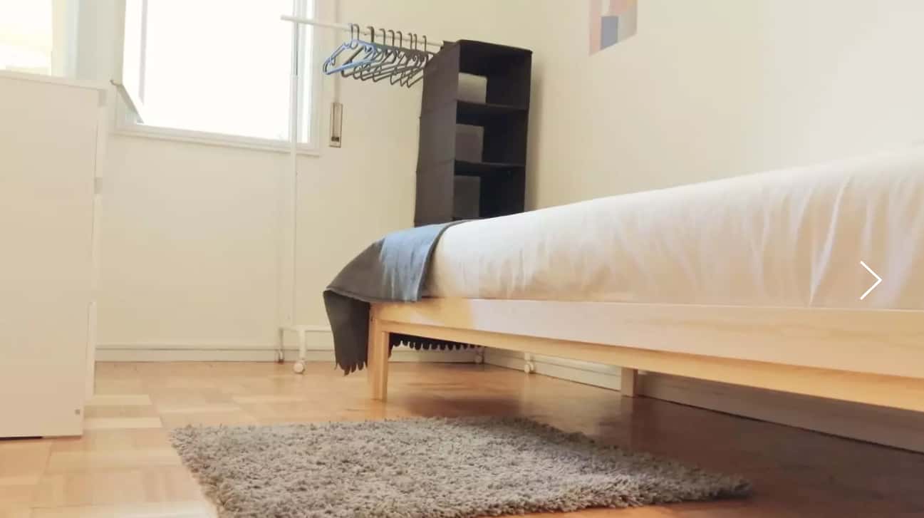Room for rent in 7 bedroom apartment in Boavista, Porto
