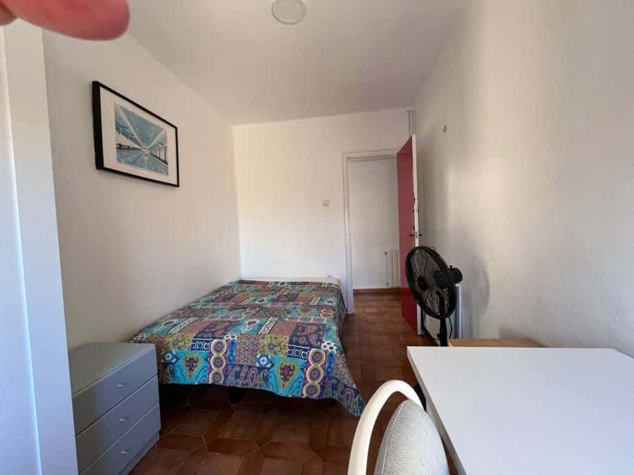 Habitación en piso de 3 habitaciones en La Saïdia