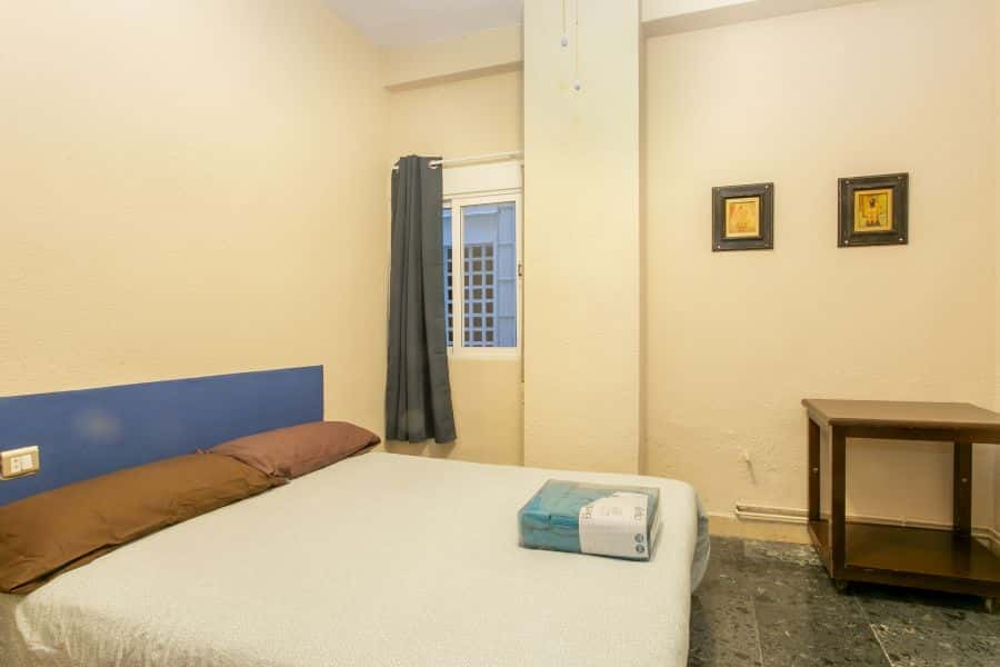 Habitación en piso de 5 habitaciones en Sant Francesc