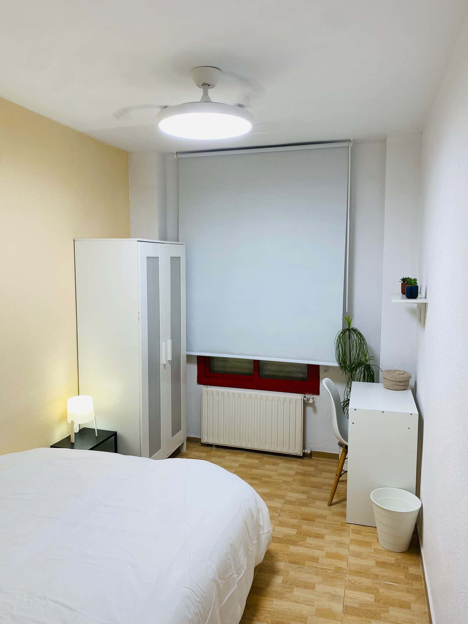 Habitacion privada en C/ Santanderina, Vallecas