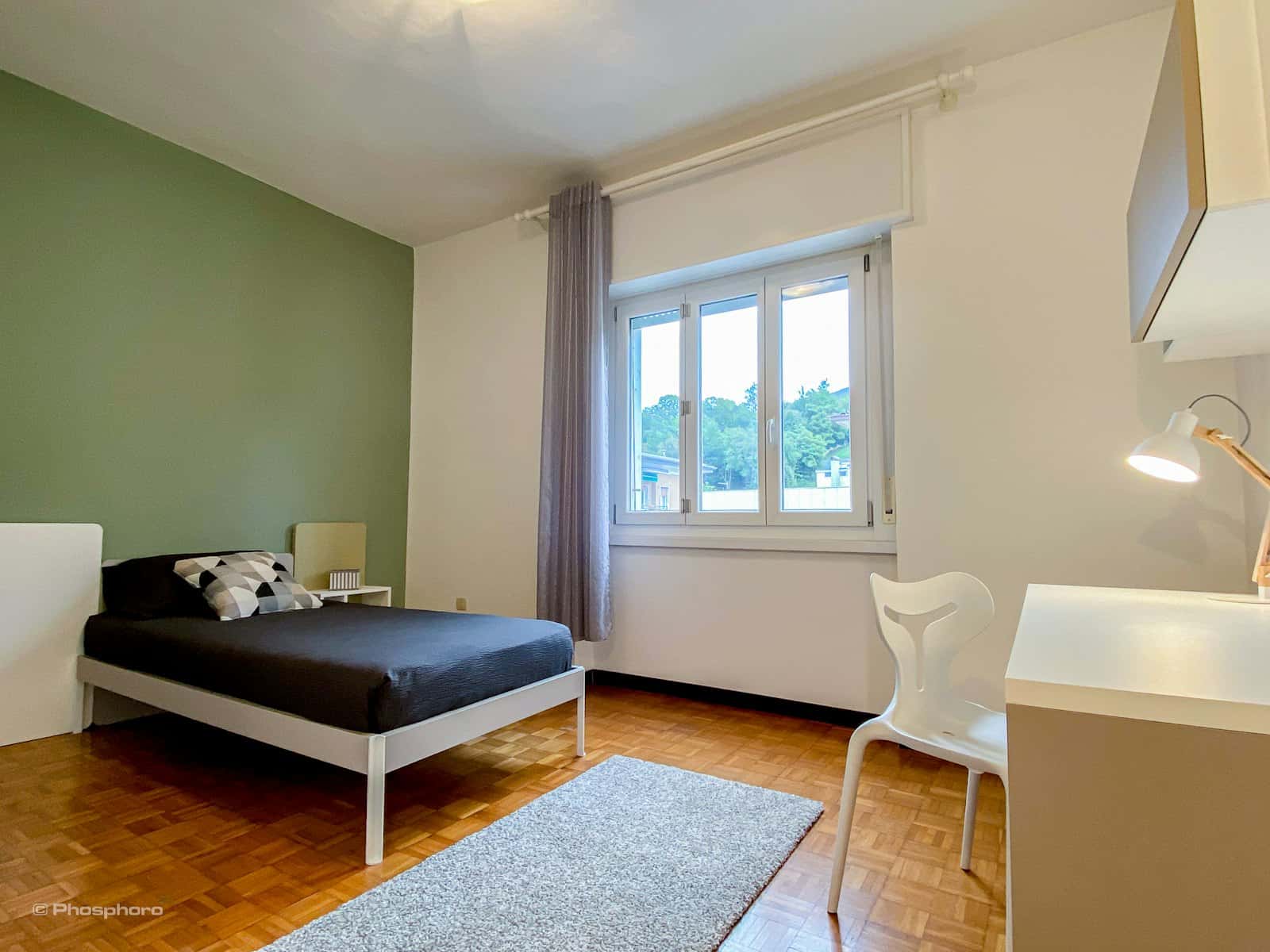 Stanza in Viale degli Olmi, Trento di 116 m² con 4 camere
