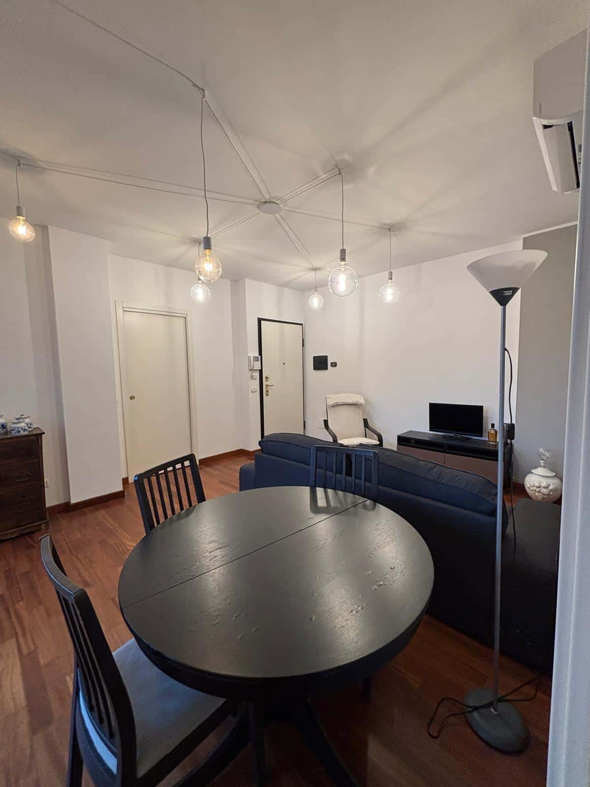 Apartment Milan, 1 bed — photo 9