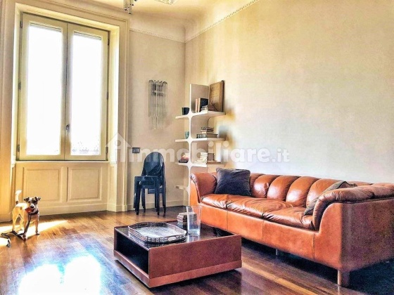 Listing photo thumbnail