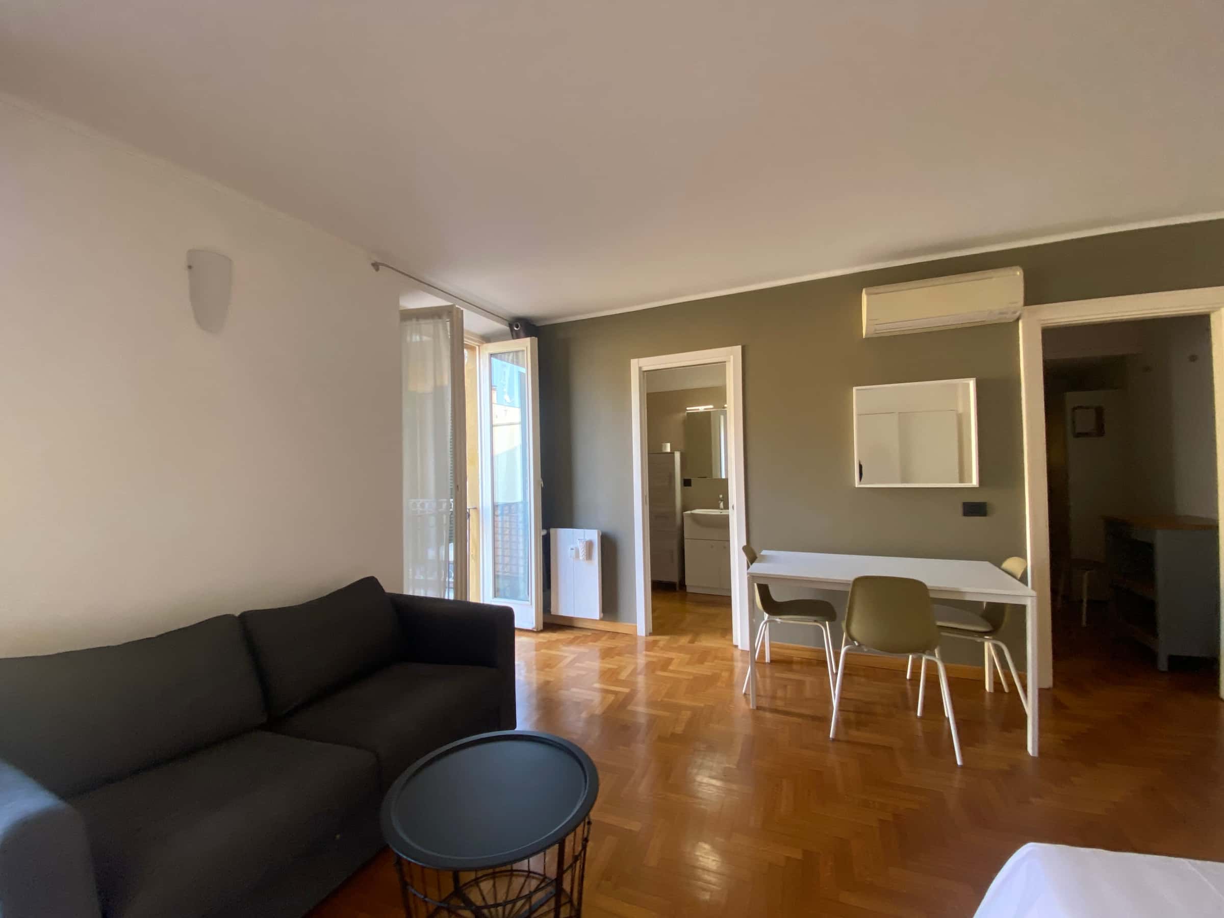 Studio nel cuore di Brera - a Milano