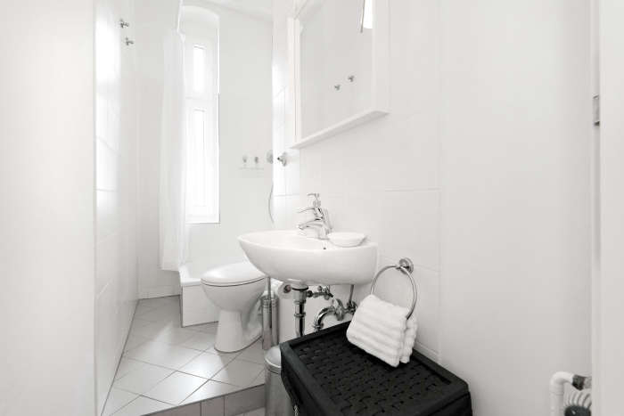 Listing photo thumbnail