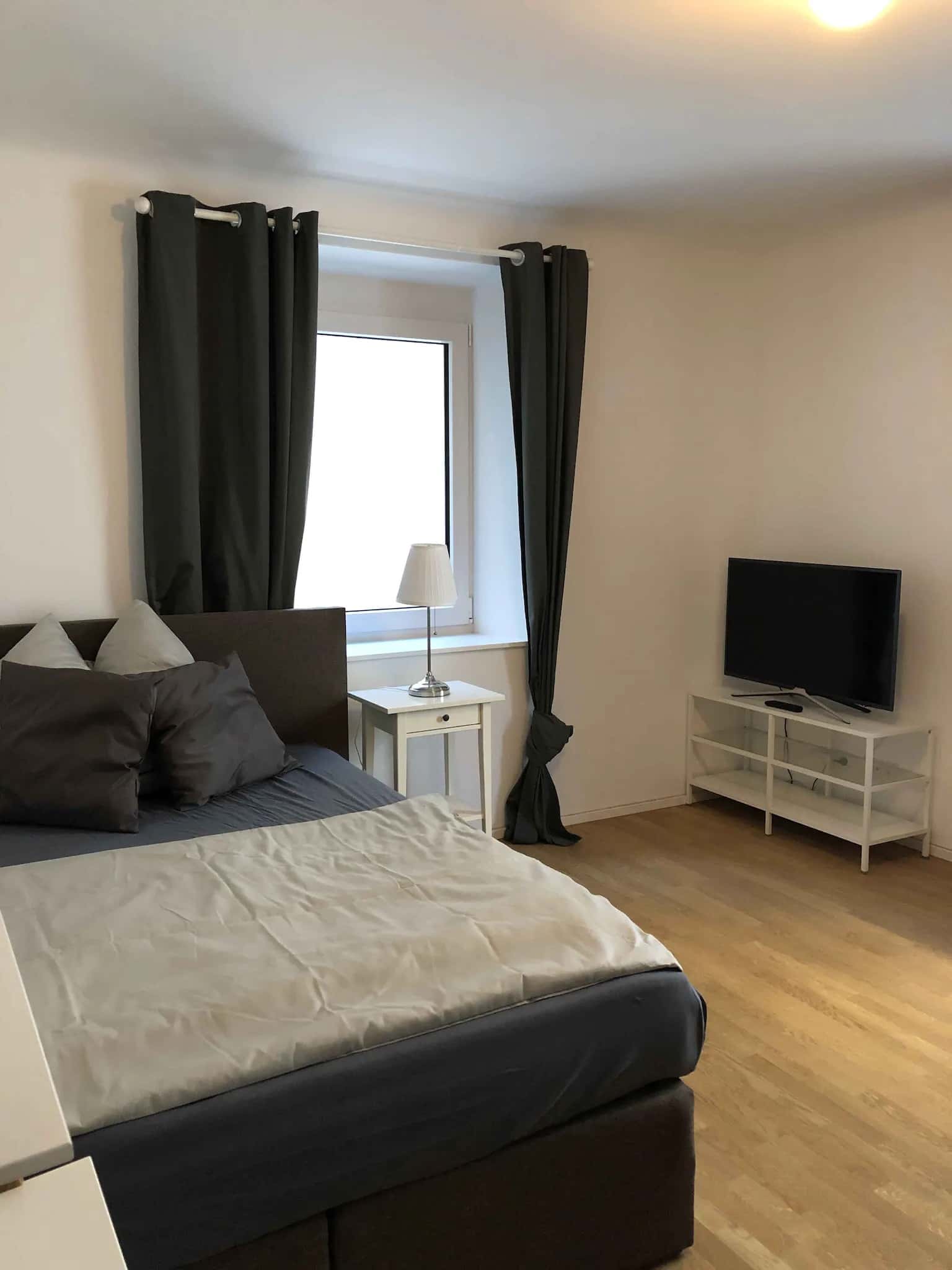 Zimmer in der Leuschnerstraße /
