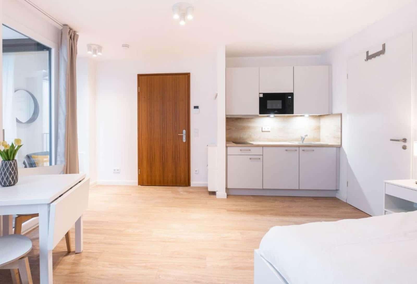 Studio for rent in Berlin, bills included