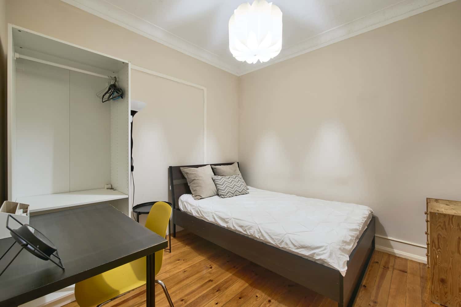 Room 3 - 13. Actor Vale 29 2D