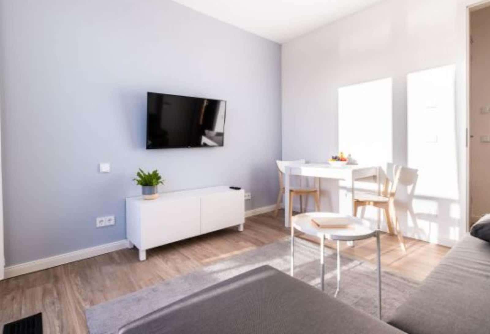 1-bedroom apartment for rent in Berlin, bills included.