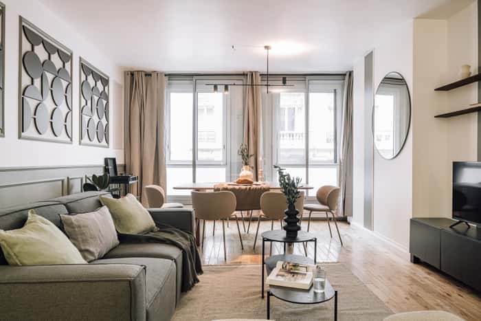 Listing photo thumbnail