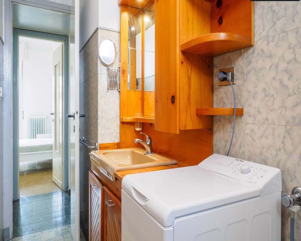 Stanza in Via Luca Ghini