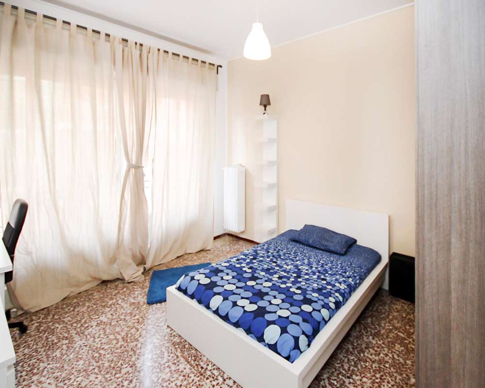 Stanza in Via Stadera