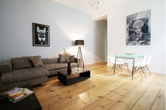 Listing photo thumbnail