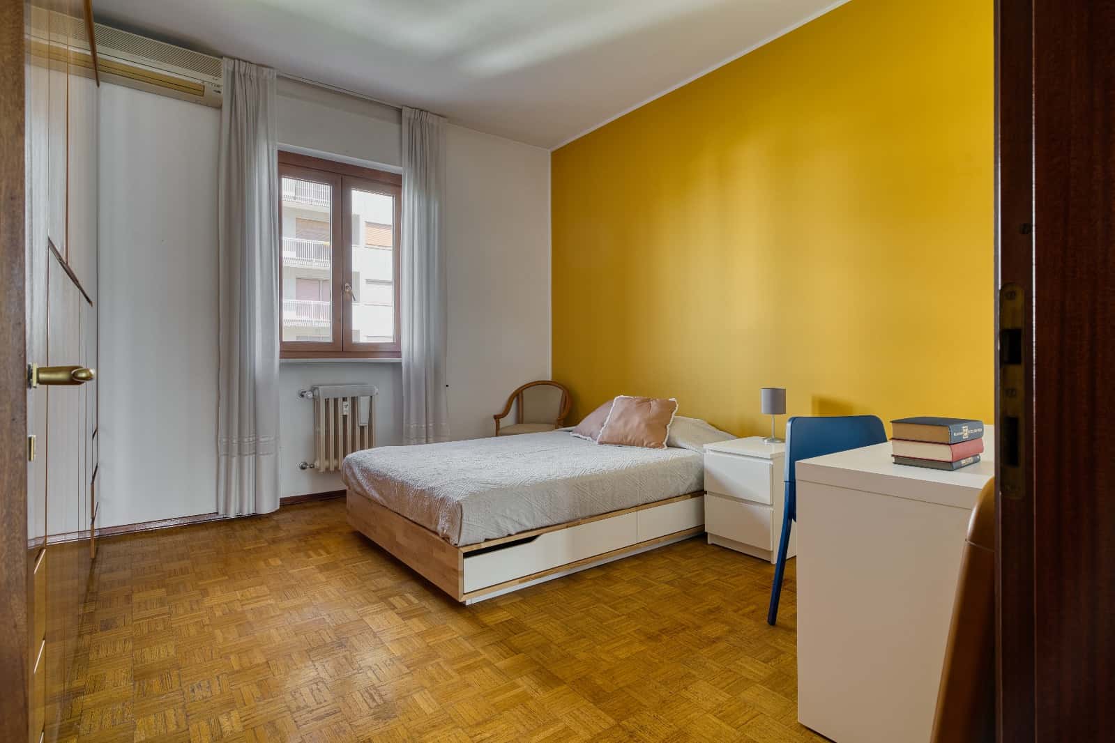 Single room Milan, 3 beds — photo 2