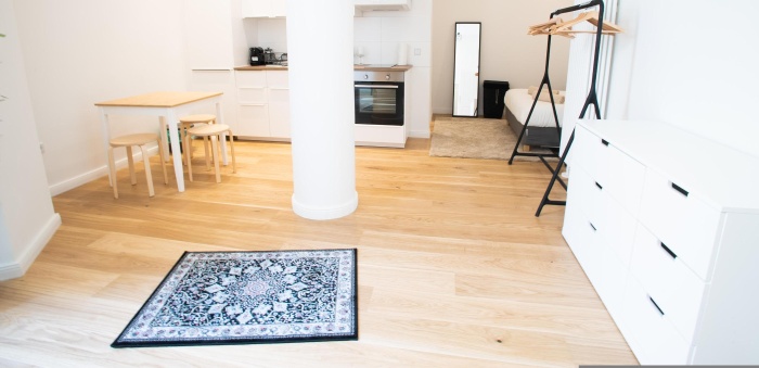 Listing photo thumbnail