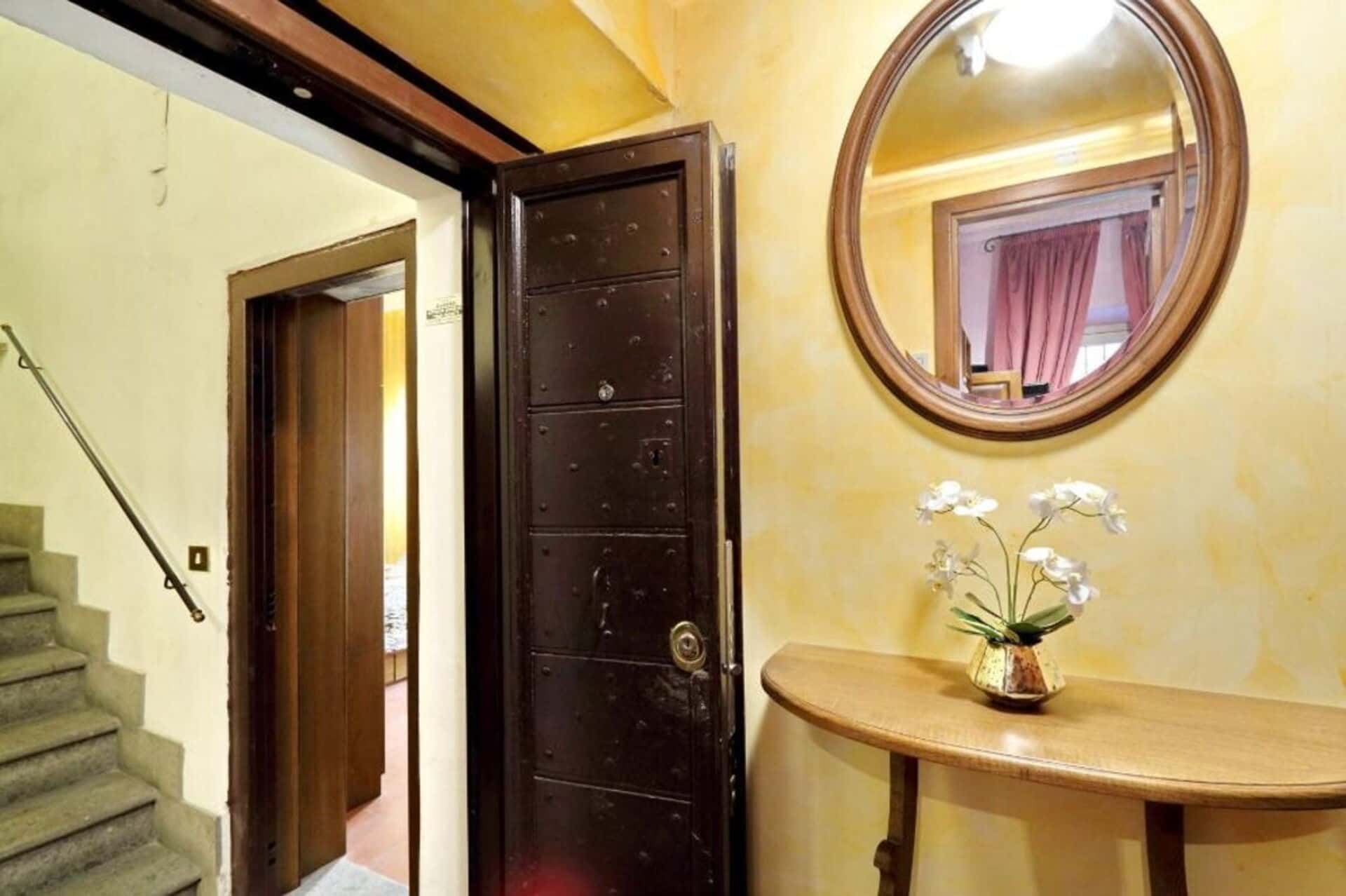 Apartment Rome, 1 bed — photo 16