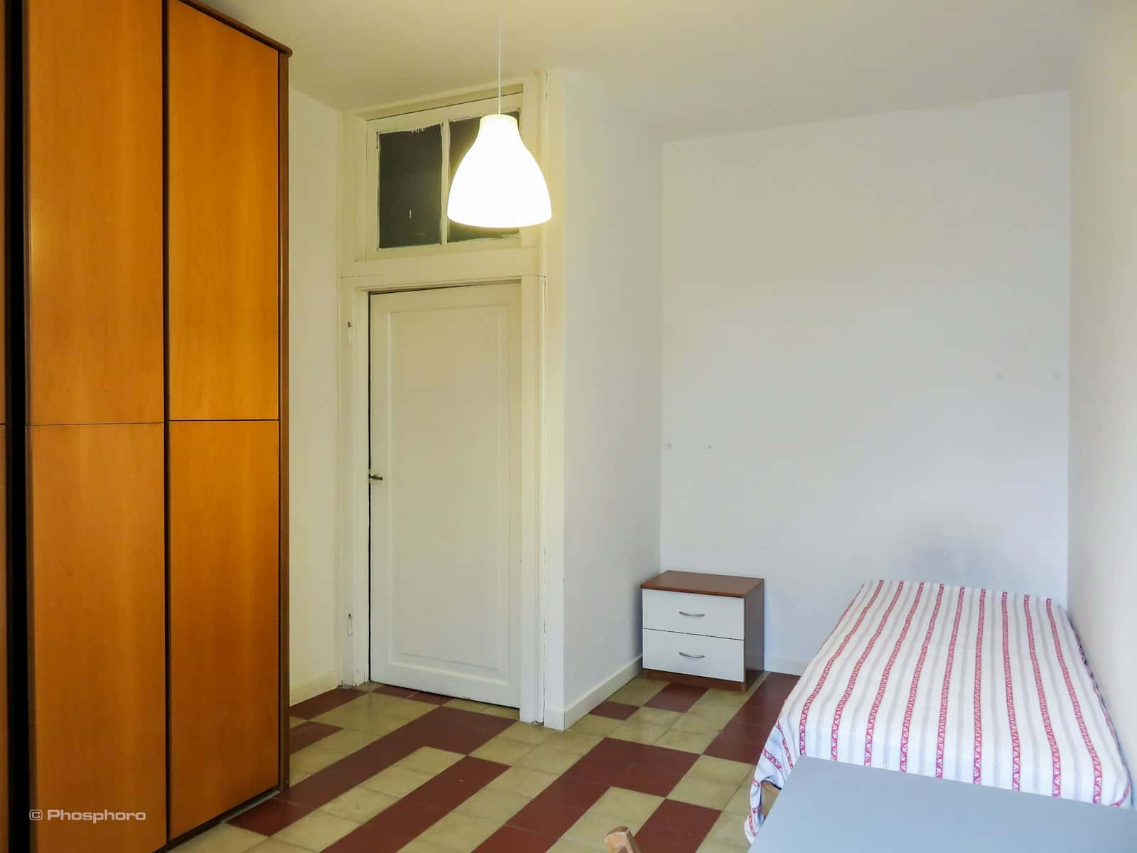Stanza in Vicolo Mustacchi, Verona di 95 m² con 3 camere