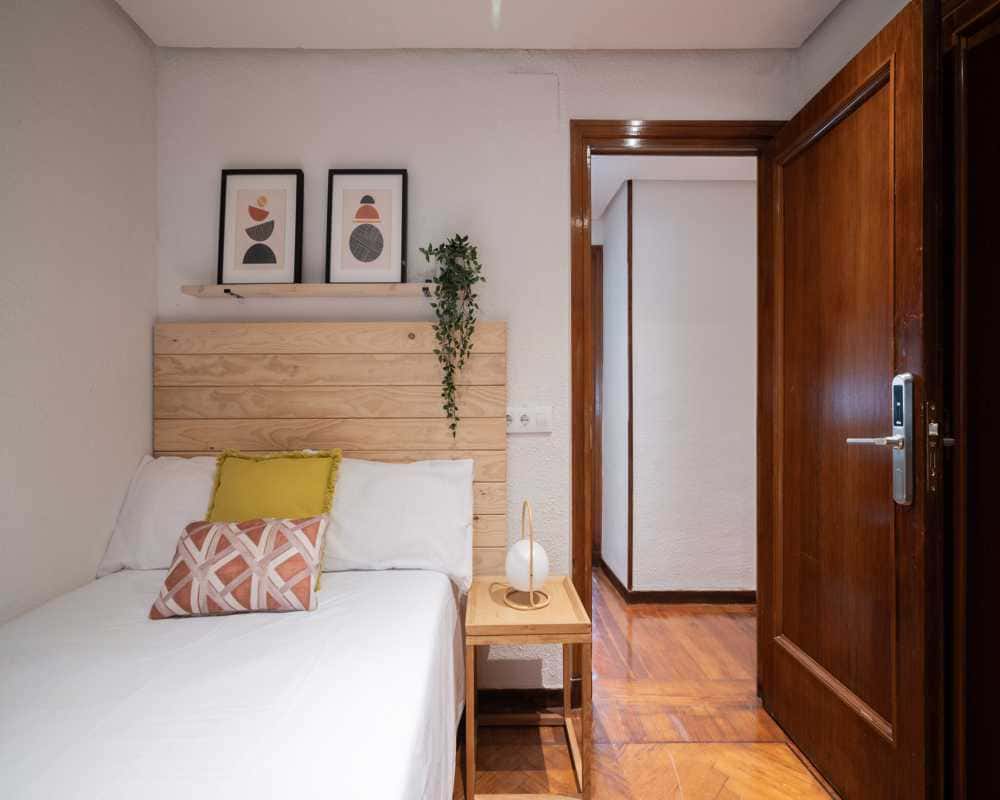 Habitación individual en la CALLE EVARISTO SAN MIGUEL