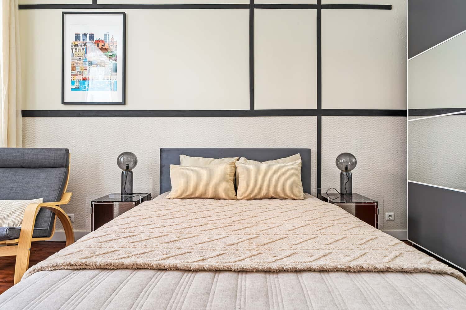 Room 9 - 83. Rua da Emenda 111 1