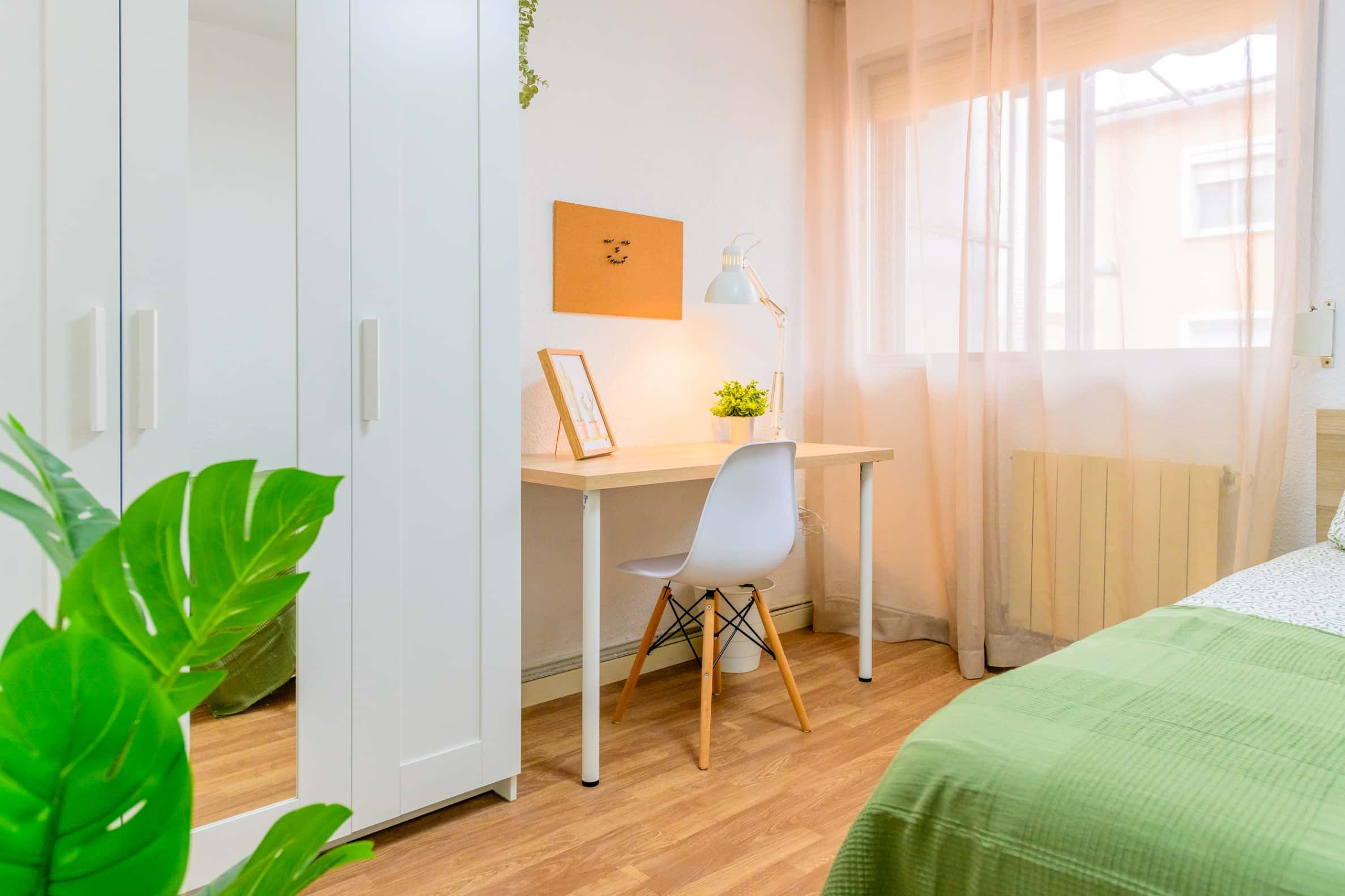 Habitacion privada en calle Santa Eva , Madrid