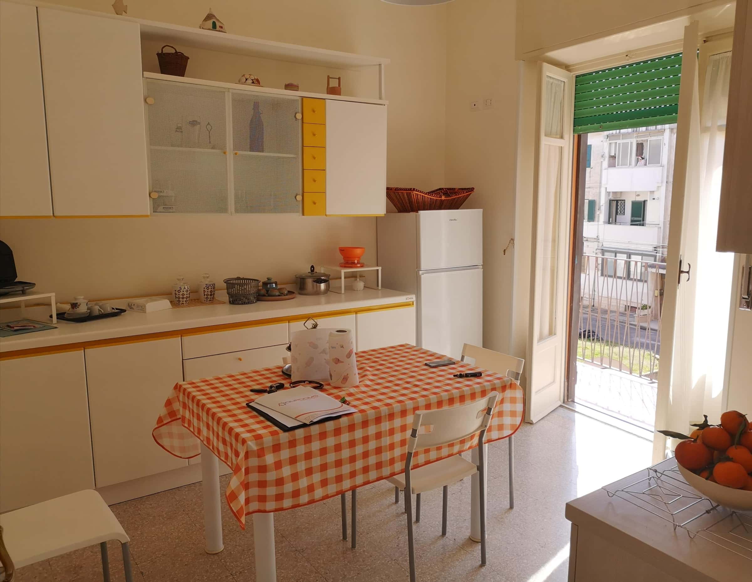 Traversa I Via Monte Nuovo 55 - Stanza 67